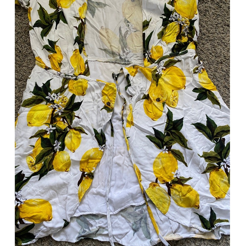Lulus Wrap Dress Womens Small White Yellow Lemon Print Short Sleeve Mini Summer - Picture 3 of 7